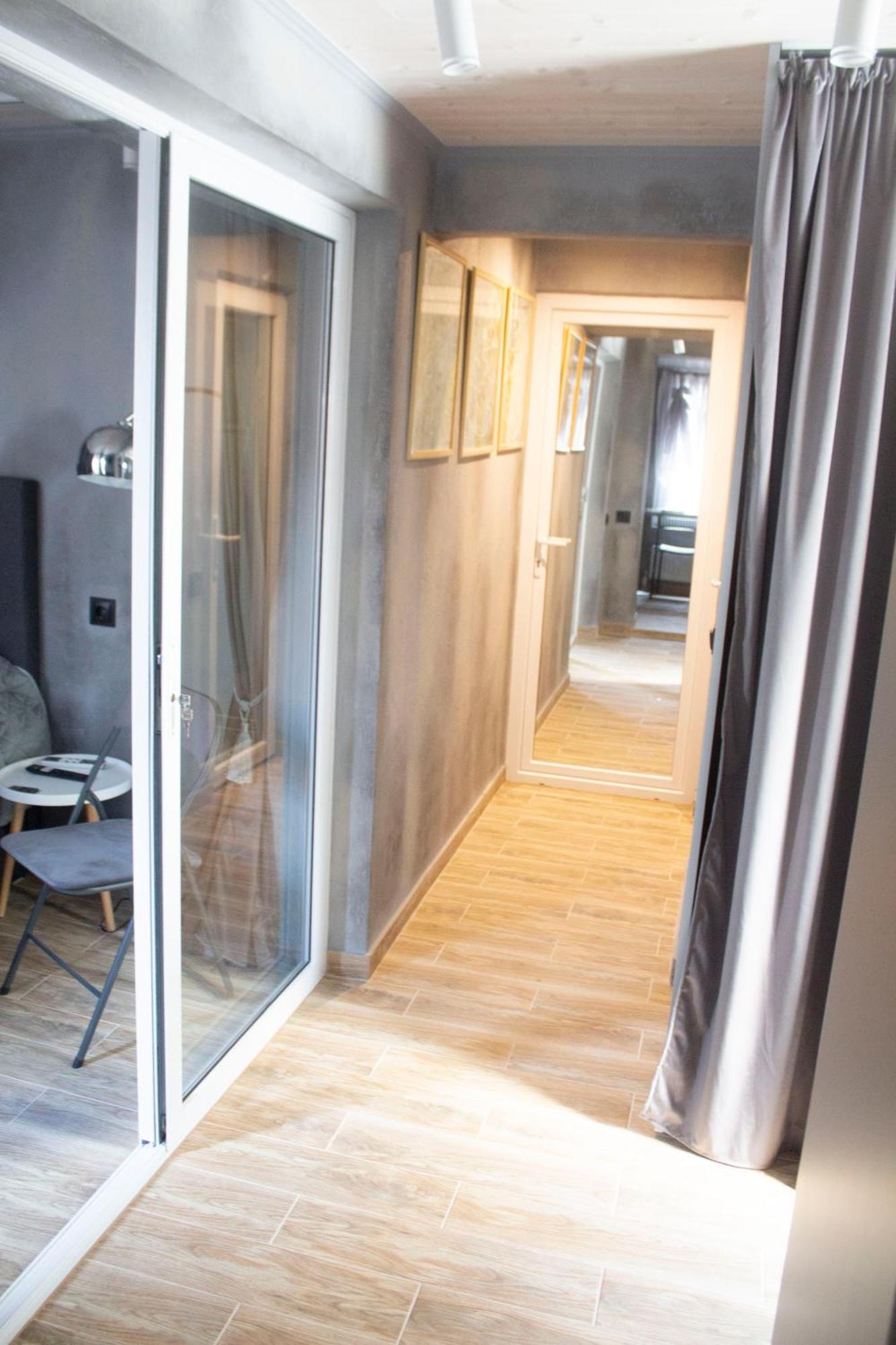 Center Artmania Apartment